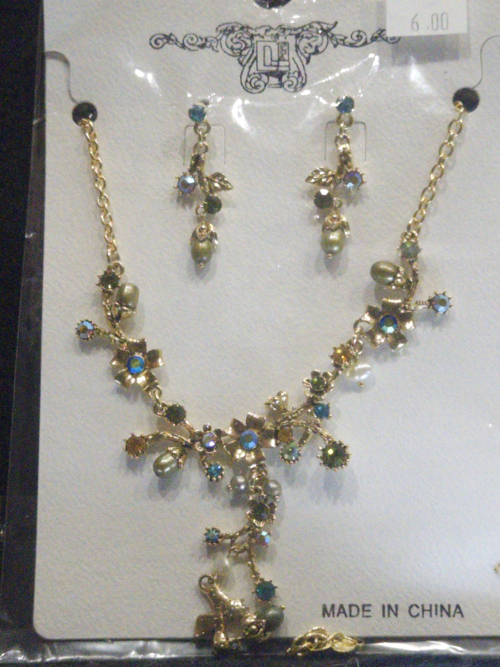 Vintage Style DL Logo Gold Floral Vine Pearl Rhinestone Necklace Earring Set